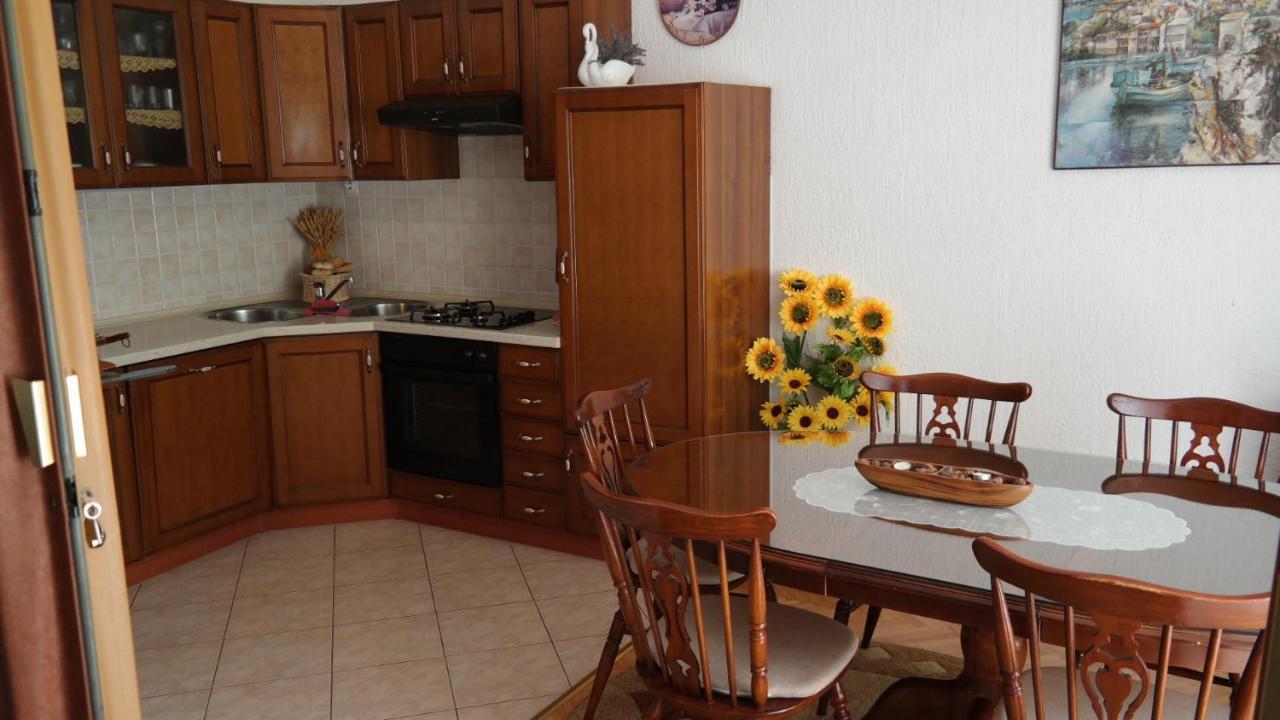 Apartman Ana Novi Vinodolski Εξωτερικό φωτογραφία